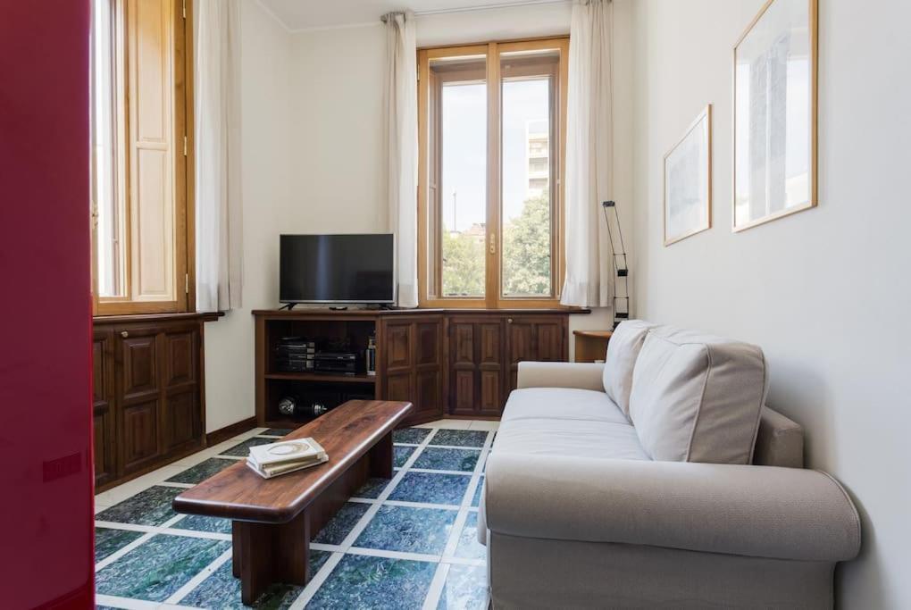 Appartamento Nel Cuore Di Milano-duomo Castello Brera